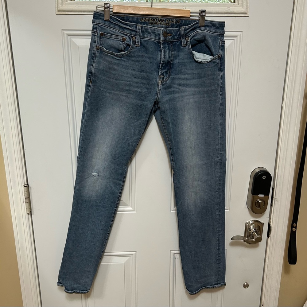 American eagle men’s jeans